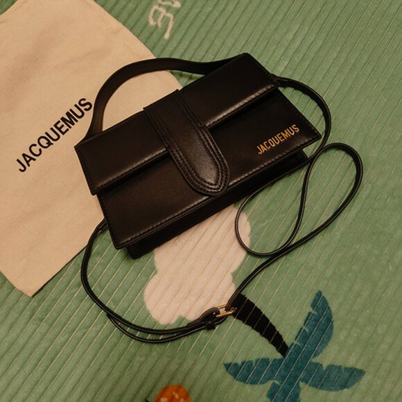 Jacquemus Shoulder Bag - Picture 1 of 7